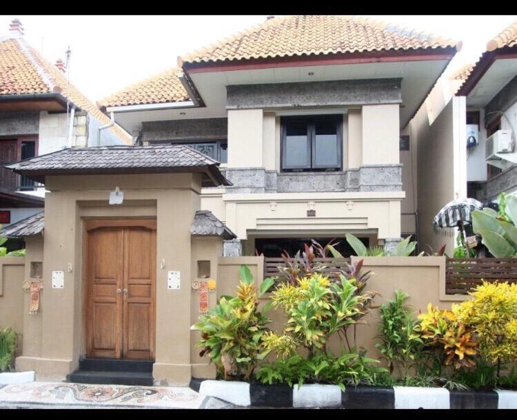 Villa Indah Kuta Royal - Private Pool - Optic Fiber High Speed Internet Kültér fotó